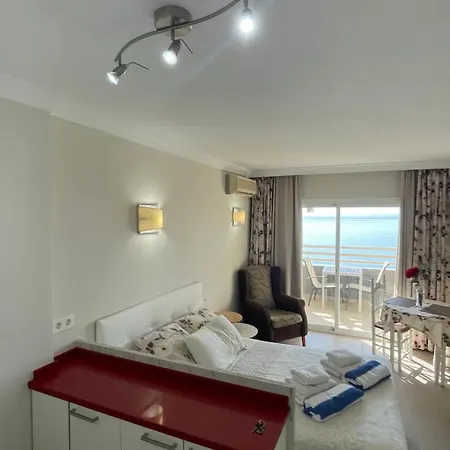 Apartahotel Edf. Stella Maris 610